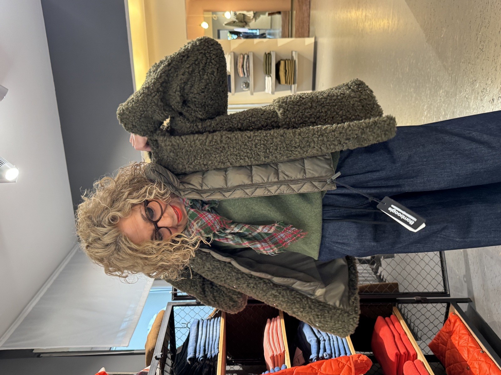 Christiane Zielke mit dunkelgrüner Jacke