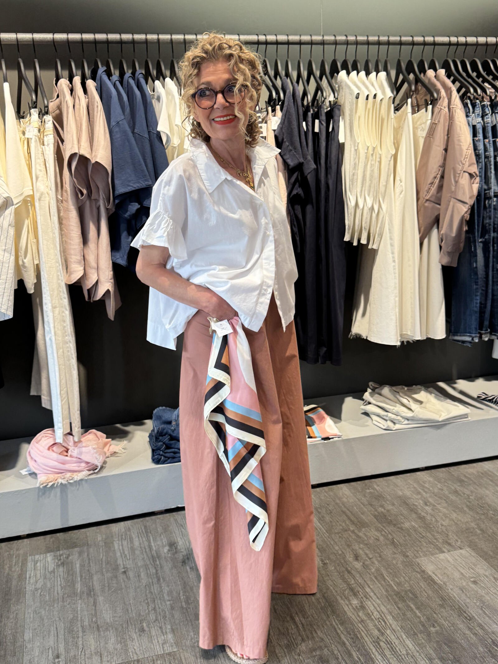 Christiane mit feinem Tuch