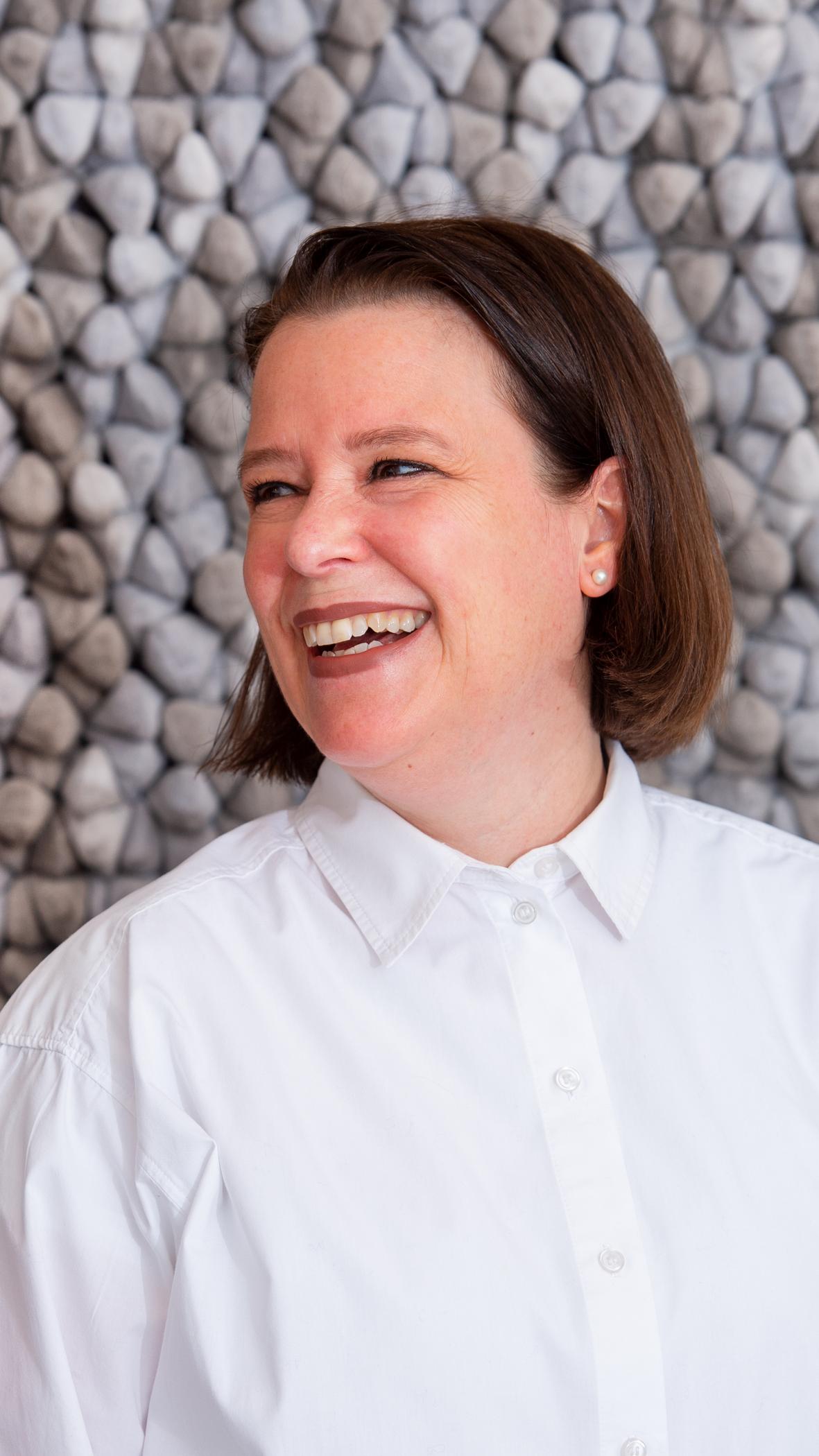 Ein Foto von Sabine Eisele im Hochformat